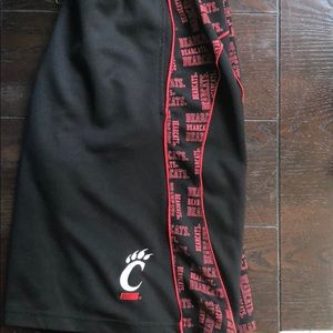Like new Cincinnati bearcats shorts